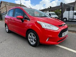 Red Used 2017 Ford B-MAX Zetec MPV | £6,495 (Super price)