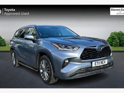 Used 2022 Toyota Highlander Hybrid SUV | £36,095