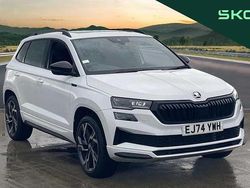 White Used 2024 Skoda Karoq SportLine SUV | £28,410 (Fair price)