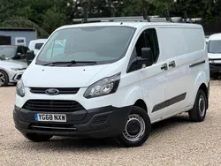 White Used 2018 Ford Transit Custom Van | £8,744 (Super price)