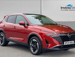 Red Used 2024 Nissan Qashqai N-Connecta SUV | £20,954 (Fair price)