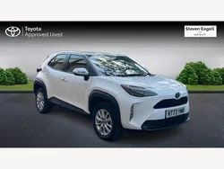 White Used 2024 Toyota Yaris Hybrid Hatchback | £21,270 (A bit pricey)
