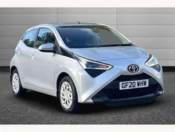 Silver Used 2020 Toyota Aygo X-play Hatchback | £9,850 (Fair price)