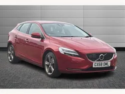 Fusion red Used 2018 Volvo V40 Inscription Estate | £10,490 (Good price)