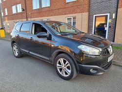 Black Used 2011 Nissan Qashqai +2 Acenta SUV | £3,995 (Fair price)