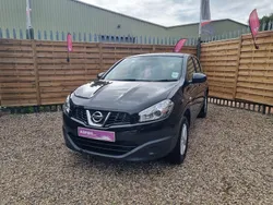 Black Used 2011 Nissan Qashqai Visia SUV | £2,495 (Fair price)