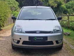 Silver Used 2004 Ford Fiesta Zetec Hatchback | £699 (Super price)