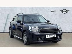 Black Used 2022 Mini Cooper Countryman Classic SUV | £19,495 (Fair price)