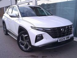 Atlas white Used 2024 Hyundai Tucson Premium SUV | £25,373 (Good price)