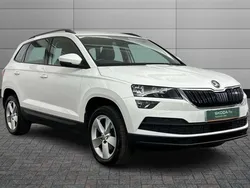 White Used 2019 Skoda Karoq SE Technology SUV | £15,700 (Fair price)