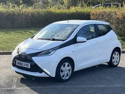 White Used 2015 Toyota Aygo X-play Hatchback | £5,200 (Fair price)