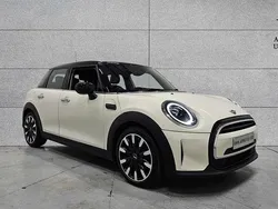 White Used 2022 Mini Cooper Exclusive Hatchback | £16,738 (Fair price)