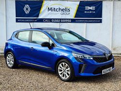 Iron blue Used 2024 Renault Clio V Evolution Hatchback | £16,495 (Good price)