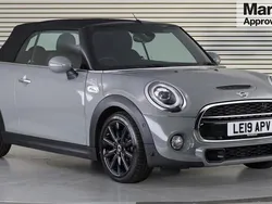 Grey Used 2019 Mini Cooper S Classic Hatchback | £16,434 (Fair price)
