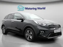 Black Used 2021 Kia Niro 2 SUV | £15,900 (Fair price)