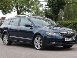 Blue Used 2013 Skoda Superb Elegance Estate | £7,490