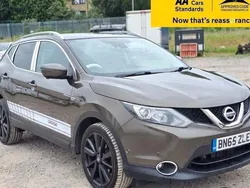 Beige Used 2015 Nissan Qashqai Tekna SUV | £8,880 (Fair price)