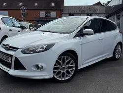 White Used 2013 Ford Focus Zetec Hatchback | £3,499 (Fair price)