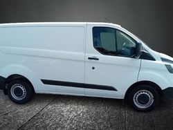 White Used 2018 Ford Transit Custom Van | £12,600 (Fair price)