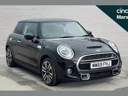 Black Used 2020 Mini Cooper S Exclusive Hatchback | £15,750 (Good price)