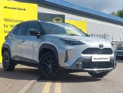 Silver Used 2022 Toyota Yaris Hybrid Estate | £18,998 (Fair price)