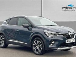 Blue/black Used 2024 Renault Captur Techno SUV | £15,795 (Fair price)