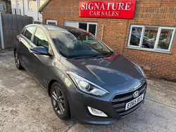 Thunder grey Used 2015 Hyundai i30 Premium Hatchback | £4,995 (Fair price)