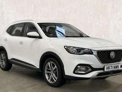 White Used 2021 MG HS Exclusive SUV | £15,992 (Fair price)