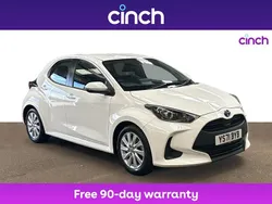 White Used 2021 Toyota Yaris Hybrid Hatchback | £14,499 (Good price)