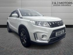 White Used 2019 Suzuki Vitara SZ-T Hatchback | £10,495 (Fair price)