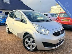 Silver Used 2014 Kia Venga Hatchback | £4,495 (Expensive)