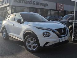 White Used 2022 Nissan Juke N-Connecta SUV | £13,899 (Good price)