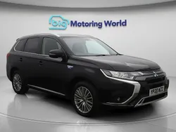 Black Used 2020 Mitsubishi Outlander P-HEV Estate | £14,750 (Good price)