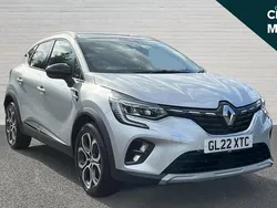 Grey Used 2022 Renault Captur SE SUV | £12,915 (Fair price)
