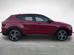 Red Used 2023 Alfa Romeo Tonale Veloce SUV | £25,995 (Fair price)