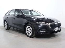 Black Used 2022 Skoda Octavia SE Technology Estate | £14,583 (Super price)