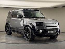Eiger grey Used 2024 Land Rover Defender SE Dynamic SUV | £77,500