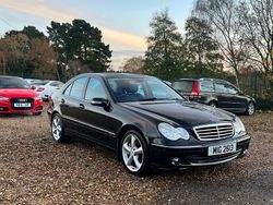 Black Used 2006 Mercedes C230 Avantgarde Sedan | £2,995