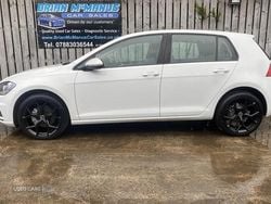 White Used 2018 VW Golf VII S Hatchback | £9,250 (Good price)