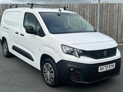 White Used 2021 Peugeot Partner Van | £10,995 (Fair price)