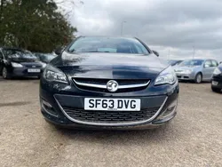 Black Used 2013 Vauxhall Astra SRi Hatchback | £2,995 (Good price)