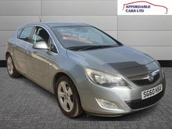 Silver Used 2010 Vauxhall Astra SRi Hatchback | £3,495 (Fair price)