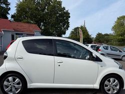 White Used 2013 Toyota Aygo Style Hatchback | £3,985 (Fair price)