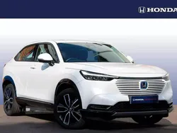 Platinum white Used 2022 Honda HR-V Advance SUV | £21,450 (Fair price)