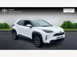 White Used 2023 Toyota Yaris Hybrid Design Hatchback | £19,812 (Expensive)