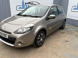 Beige Used 2011 Renault Clio II Expression Hatchback | £2,199 (A bit pricey)