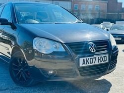 Black Used 2007 VW Polo S Hatchback | £2,495 (Fair price)