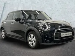 Black Used 2024 Mini Cooper Comfort Hatchback | £18,700 (Good price)