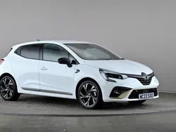 White Used 2023 Renault Clio V Engineered Hatchback | £16,498 (Fair price)