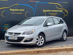Silver Used 2015 Vauxhall Astra Design Edition Estate | £6,990 (A bit pricey)